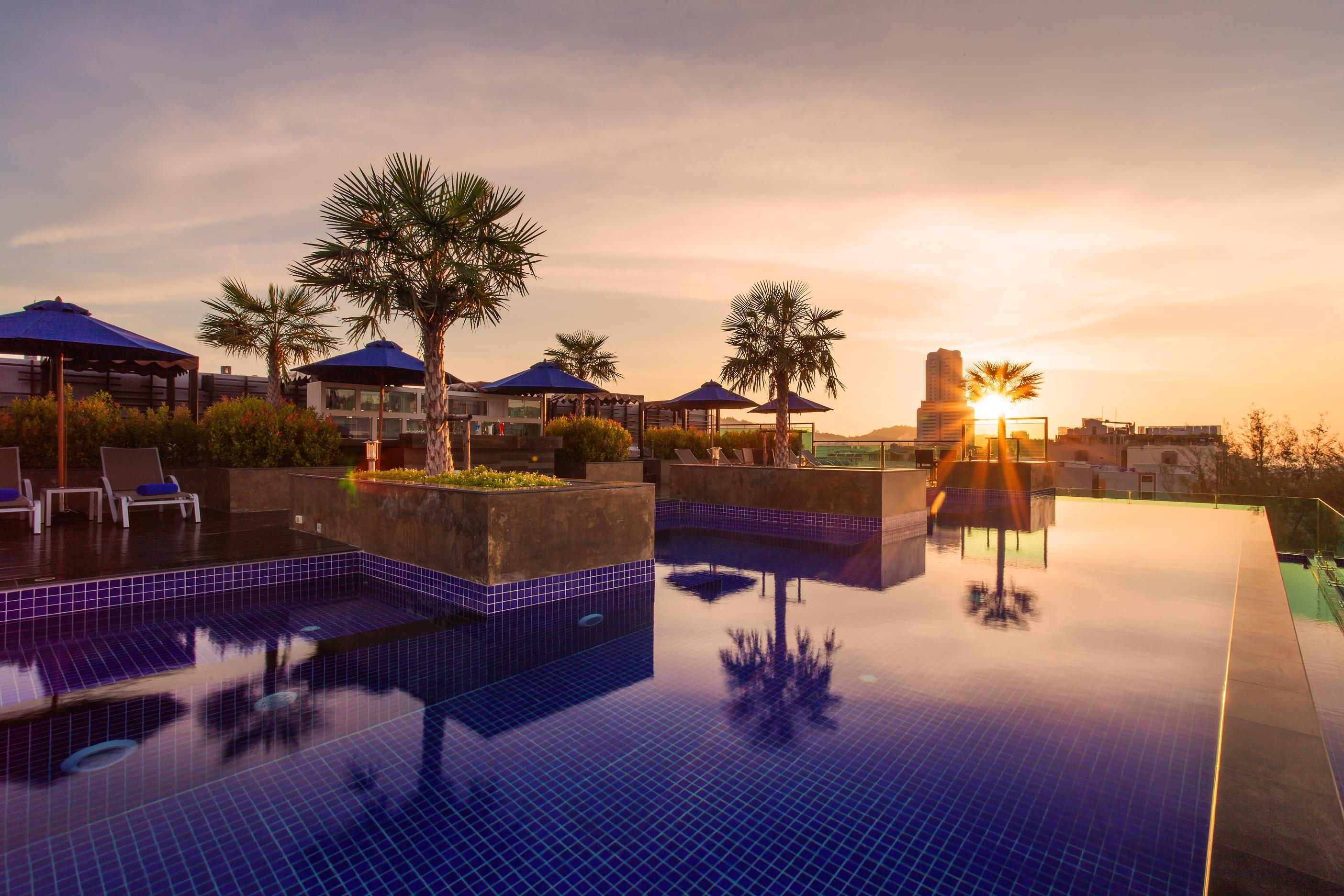 Best Western Patong Beach Esterno foto