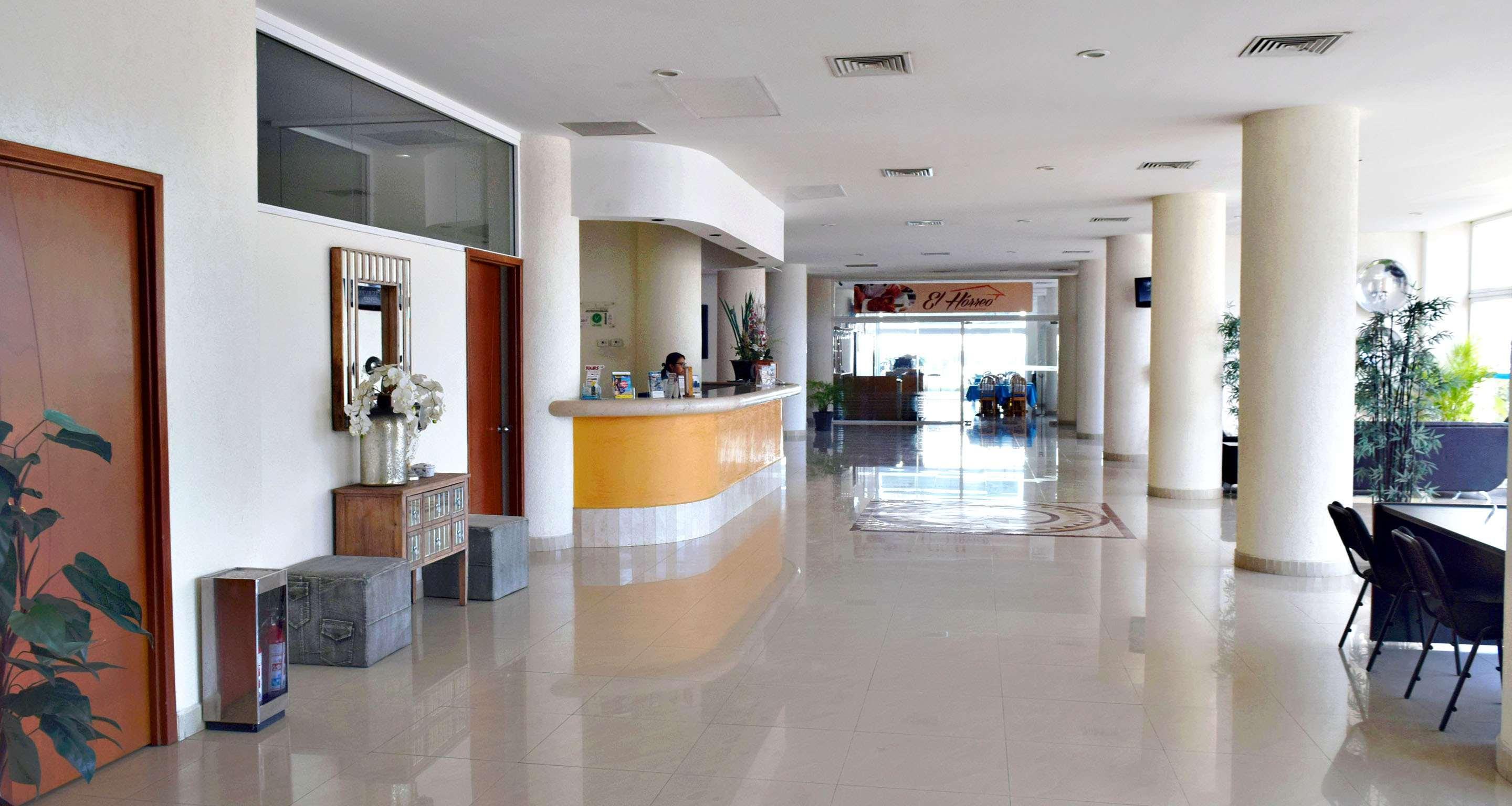 Best Western Patong Beach Esterno foto